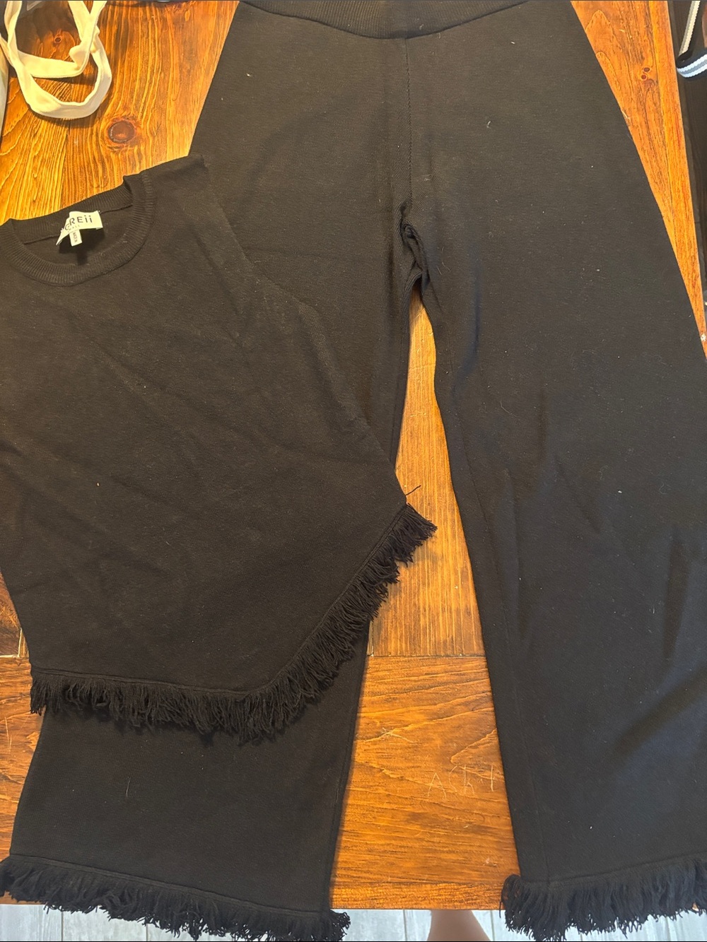 The Greii set sz S